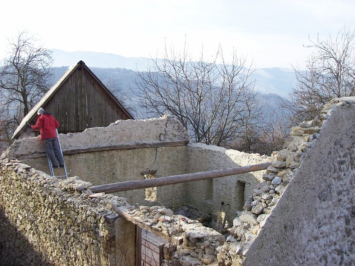 afbreken eerste driehoek stal