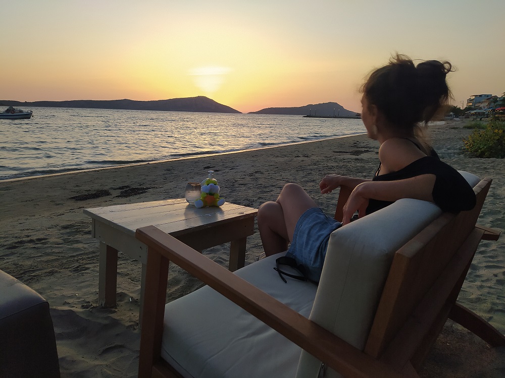 aperitief (met Bunny) on the beach